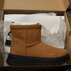 Koolaburra Tan Mini Hybrid Boots